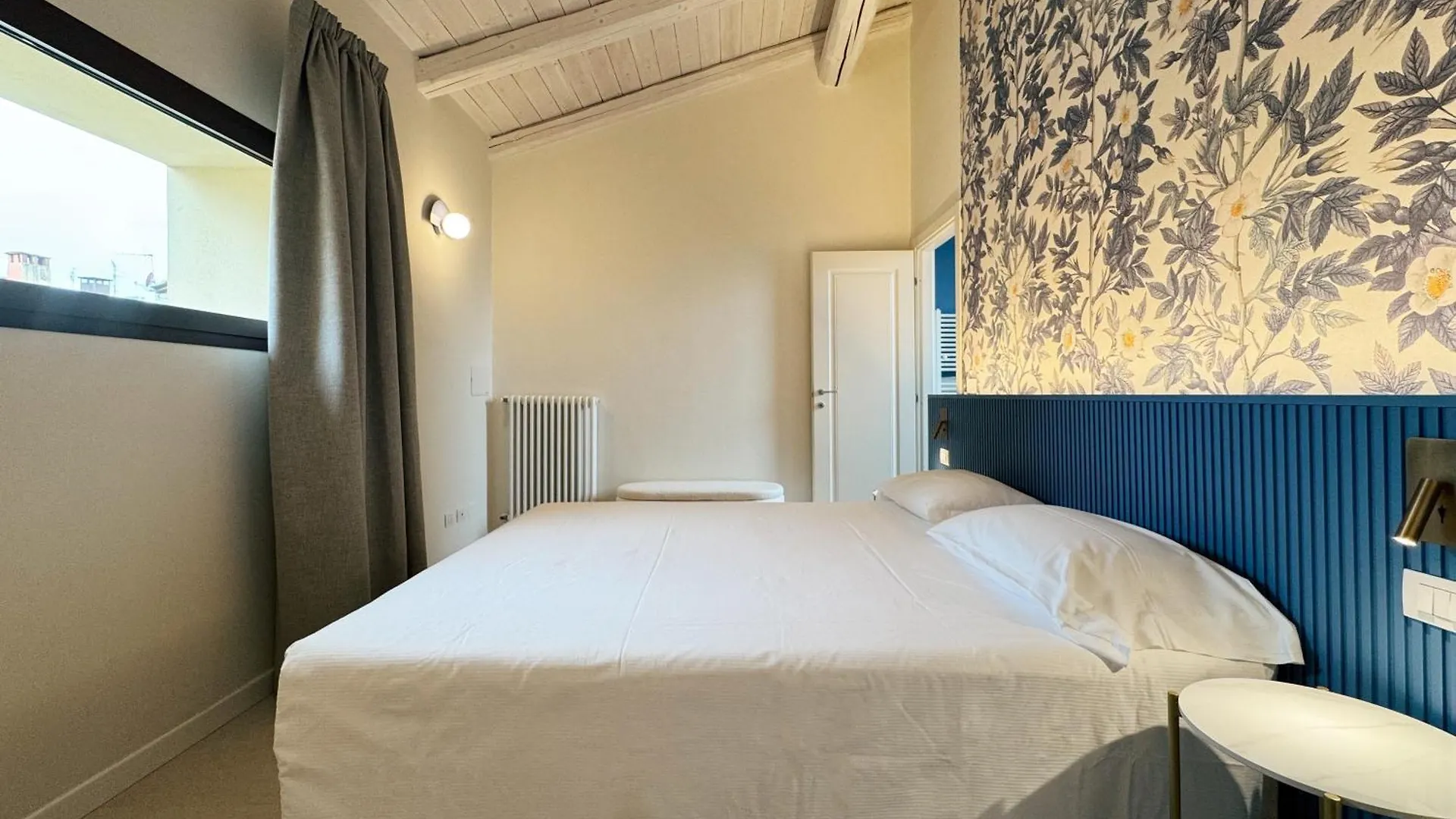 Carducci Residence Bolonia 0*,