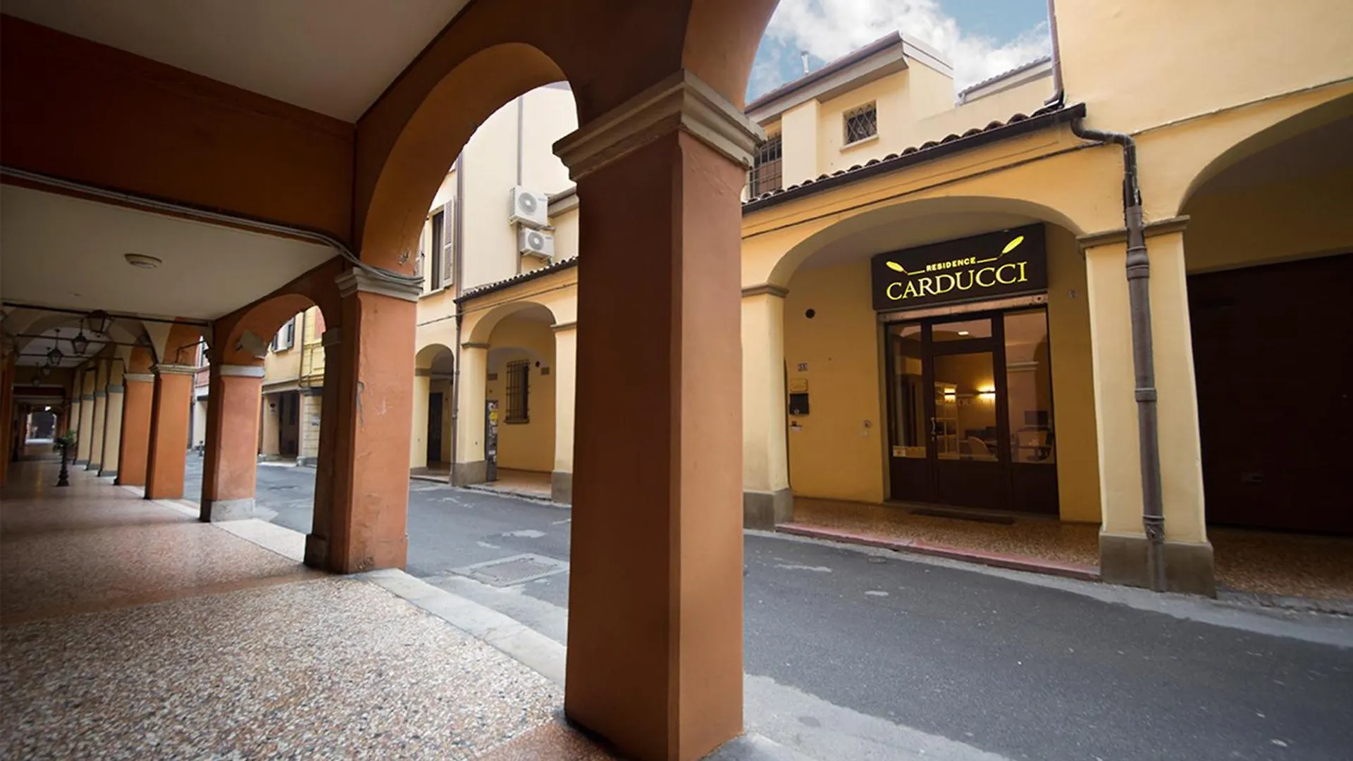 Carducci Residence Bolonia Apartament